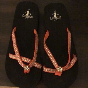 Corky’s sandals/flops